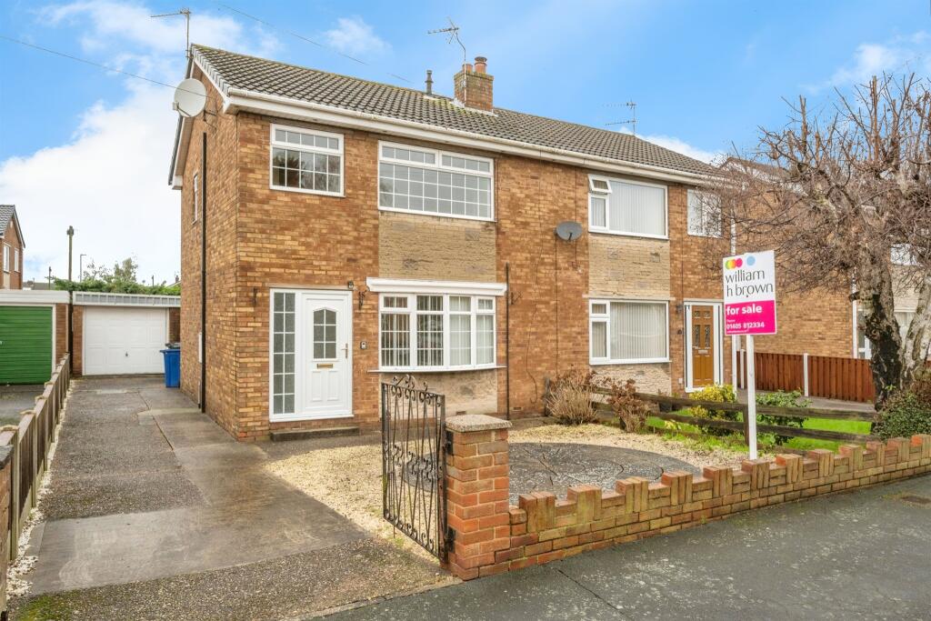 Main image of property: Walnut Road, Thorne, DONCASTER