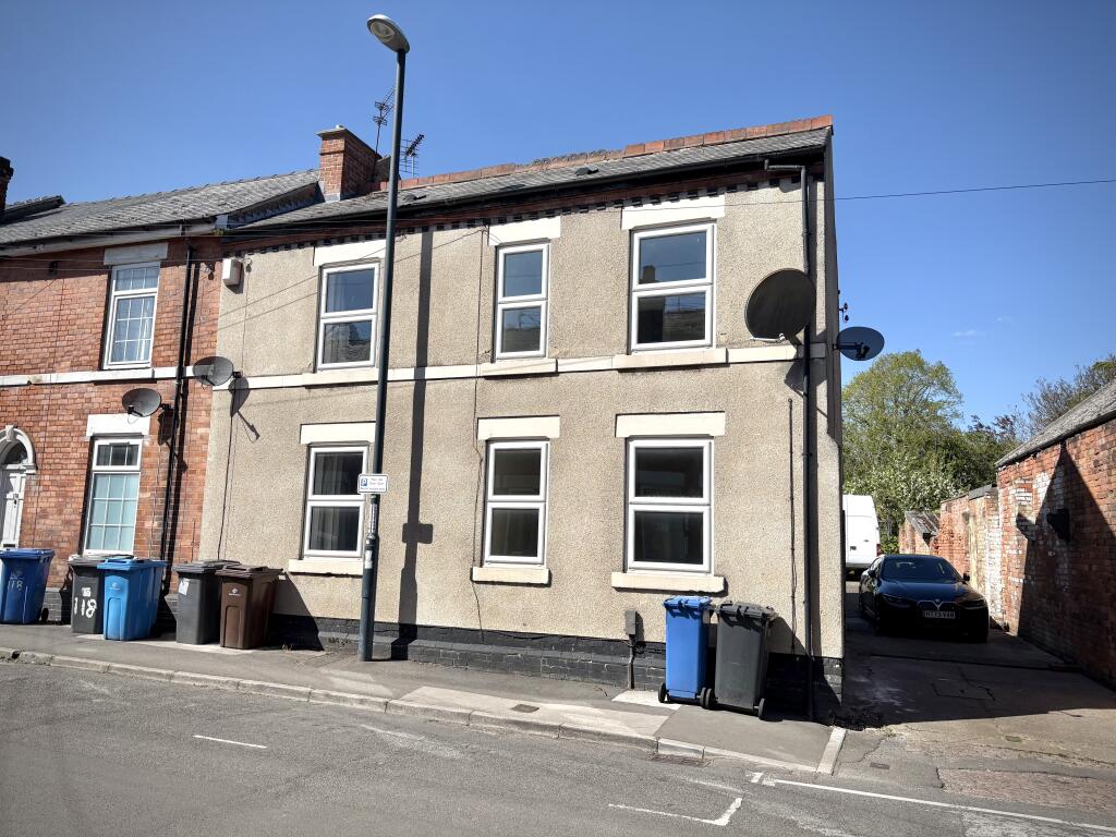 4-bed terraced on 114 & 116 Drewry Lane, Derby DE22 3QU, £155,000