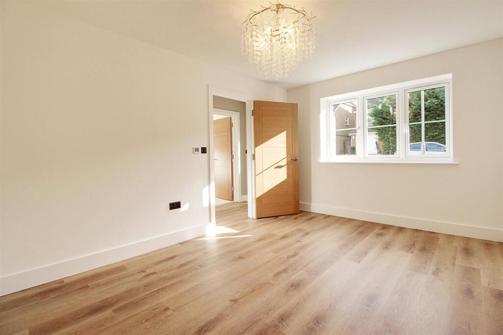 Additional image 7 of Chiswell Green, St Albans