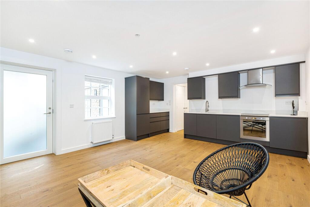 Main image of property: Elm Grove, Wimbledon, London, SW19