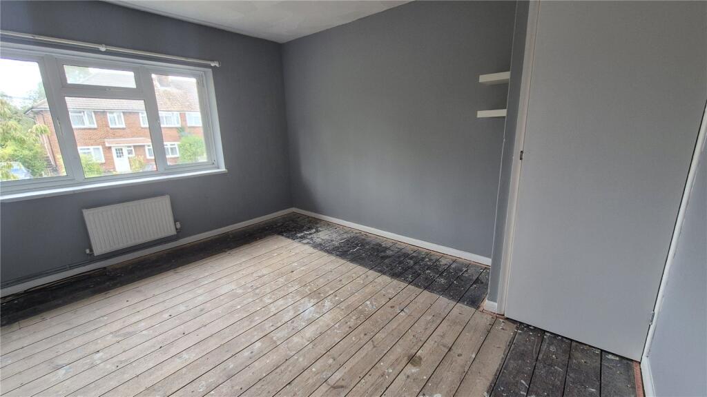 Apartment in Guildford - View 5