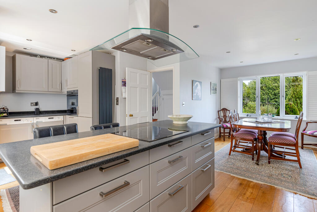 Mount Boone Way, Dartmouth photo 4