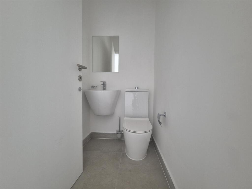 Additional image 8 of Flat 11 Priest House, Priest Street, Old Hill,