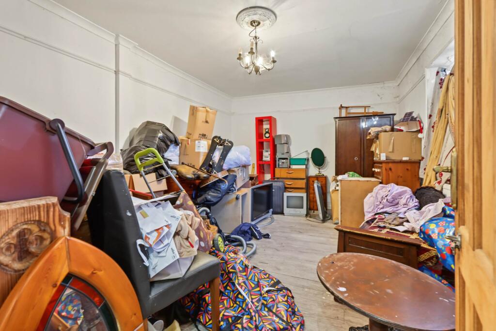 House in London - View 5