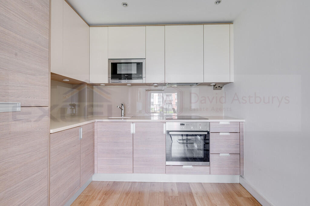 Apartment in London - View 3