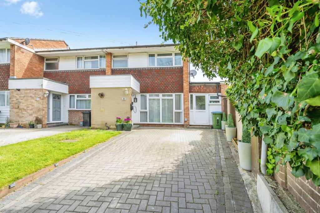 Main image of property: The Hollies, Bognor Regis