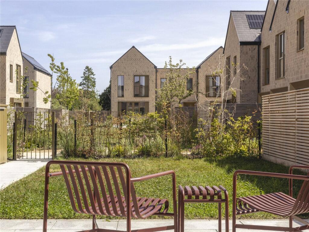 House in Cambridge - View 5