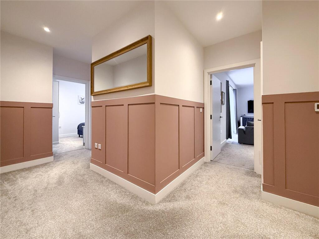 Apartment in Bournemouth - View 2