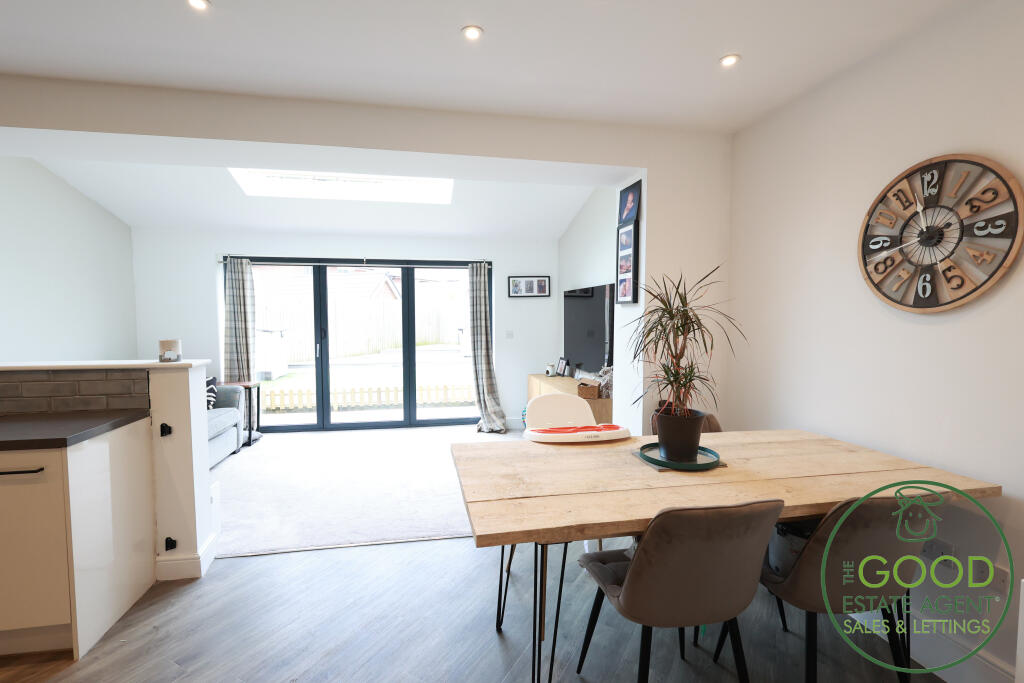 House in Preston, Woodplumpton - View 2