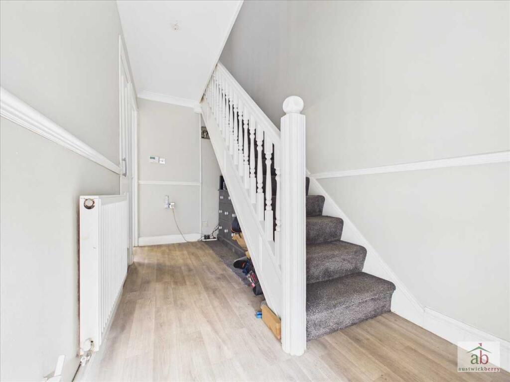 House in Ipswich, Westbourne - View 2