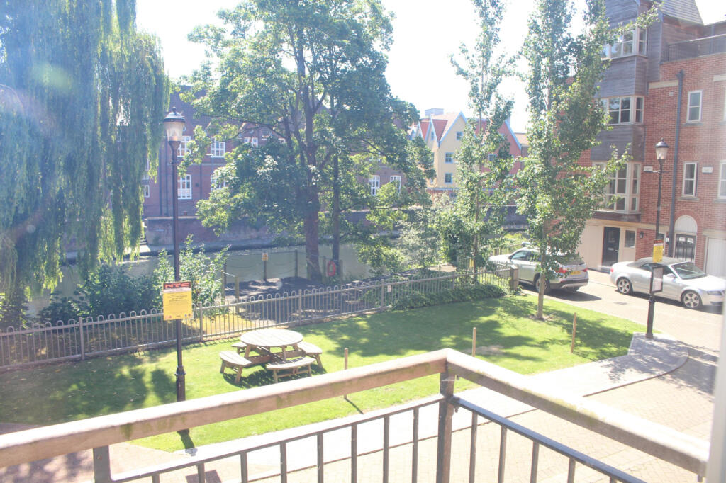 Property photo 8