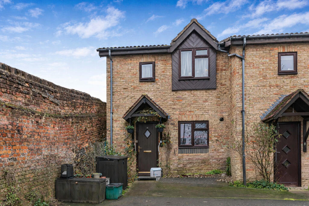 Main image of property: Hanover Street, Croydon, CR0