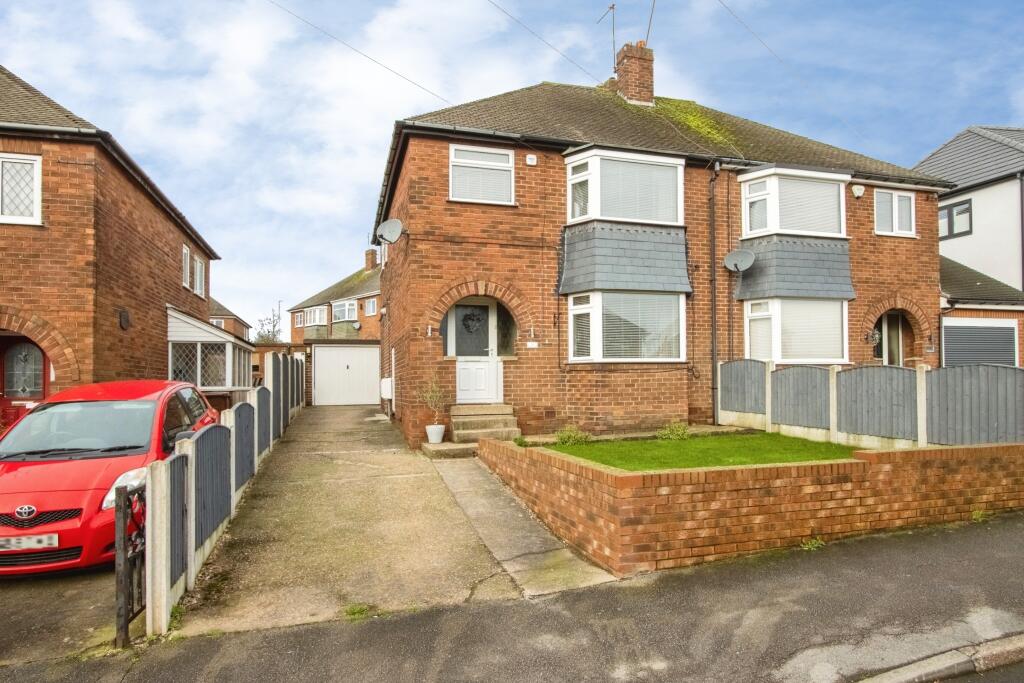 Main image of property: Cottam Croft, Pontefract, WF9