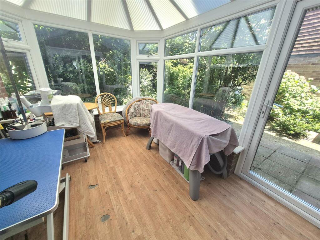 Gunville Crescent, Bournemouth, Dorset, BH9 – pohled 5