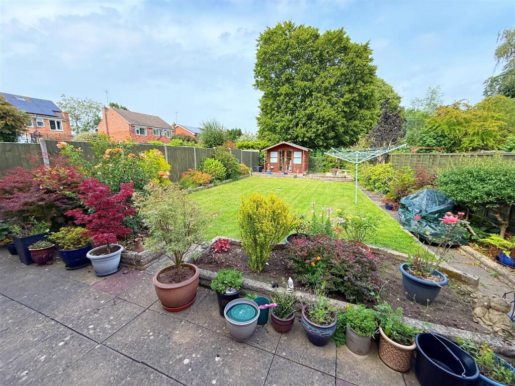 Throckmorton Road, Alcester photo 2