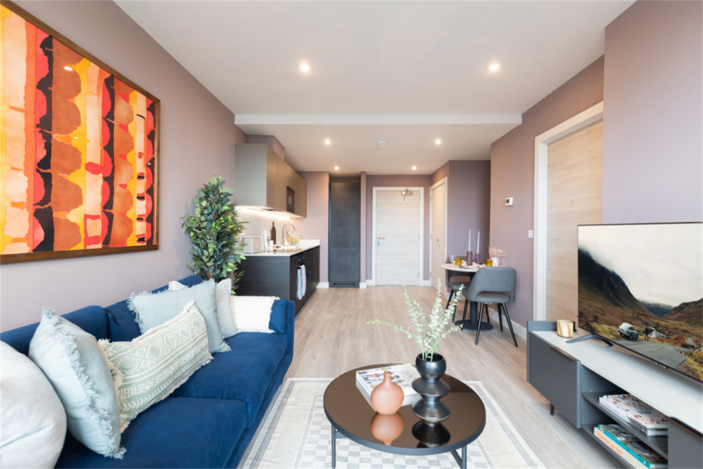 Main image of property: 50 Holland Street, Glasgow, G2 4BA