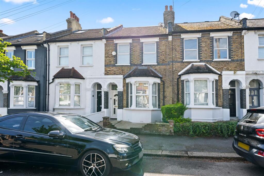 Main image of property: Dundee Road, London