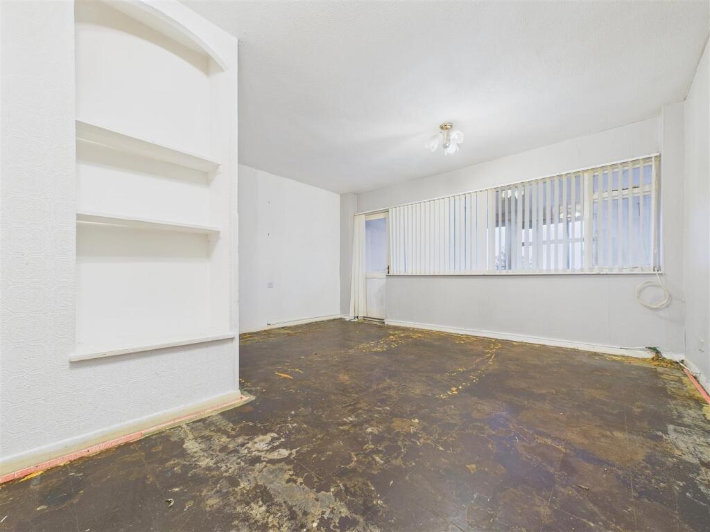 Crabtree Way, Rugeley photo 2