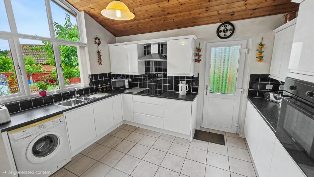 House in Northampton, West Hunsbury - View 3
