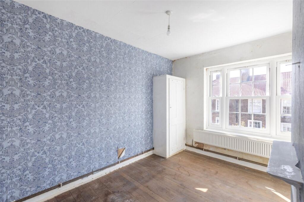 Apartment in London - View 3