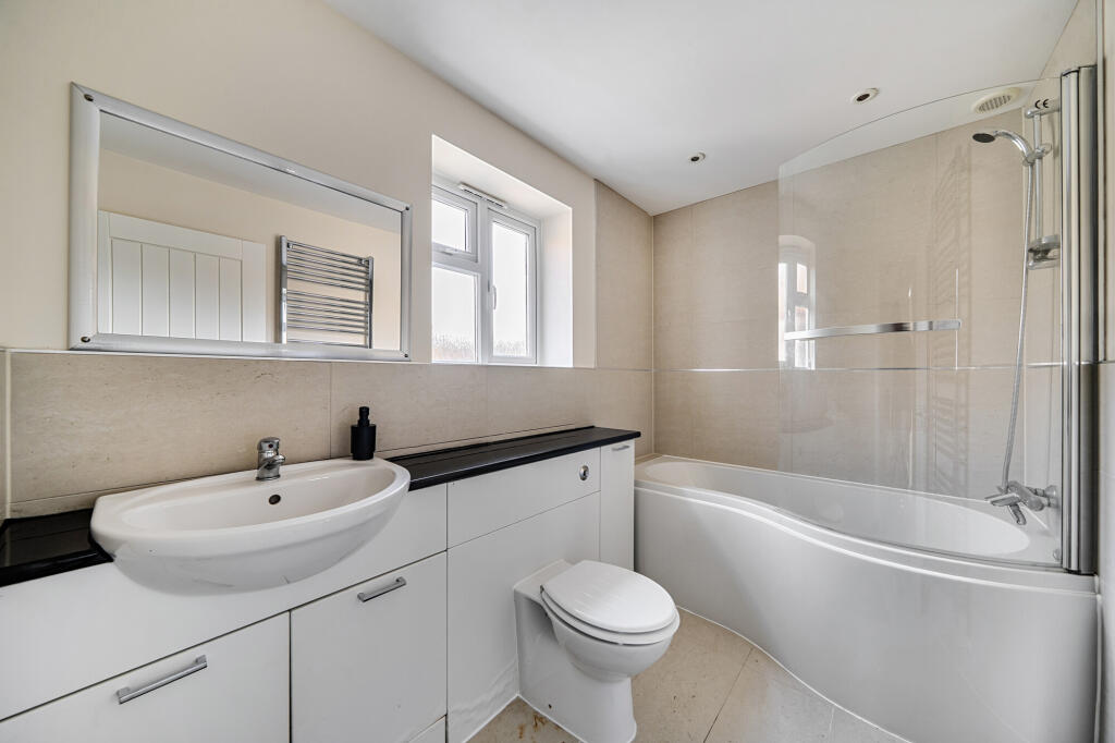House in Sevenoaks - View 4