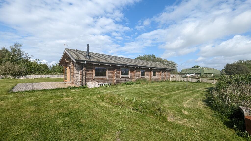 Main image of property: The Lodge, Ladygreen Farm, Farm Lane, L38