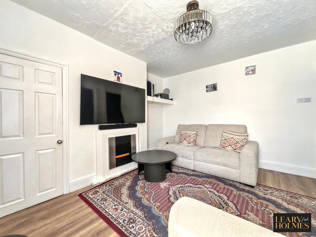 Apartment in South Tyneside, North East - View 5