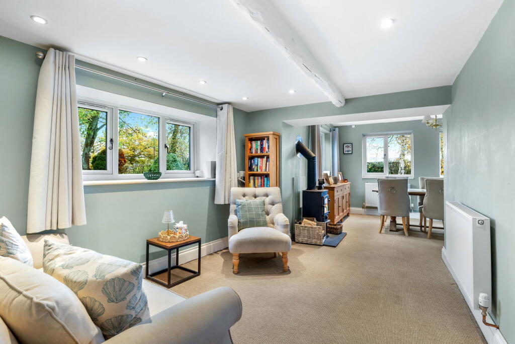 House in Coddington, Herefordshire - View 4