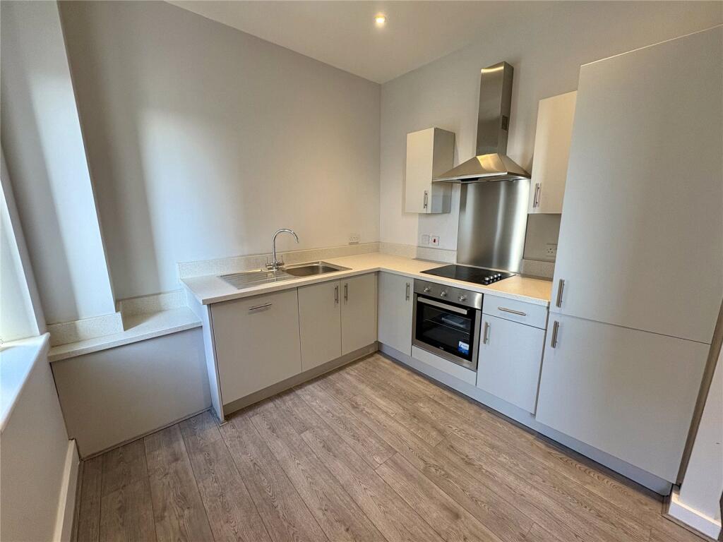 Crosby Road North, Waterloo, Liverpool, Merseyside, L22 photo 4
