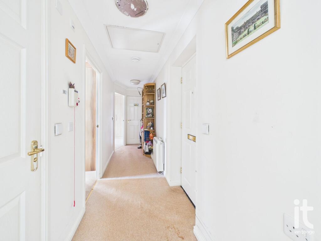 Woodgrove Court, Peter Street, Stockport, SK7 photo 4