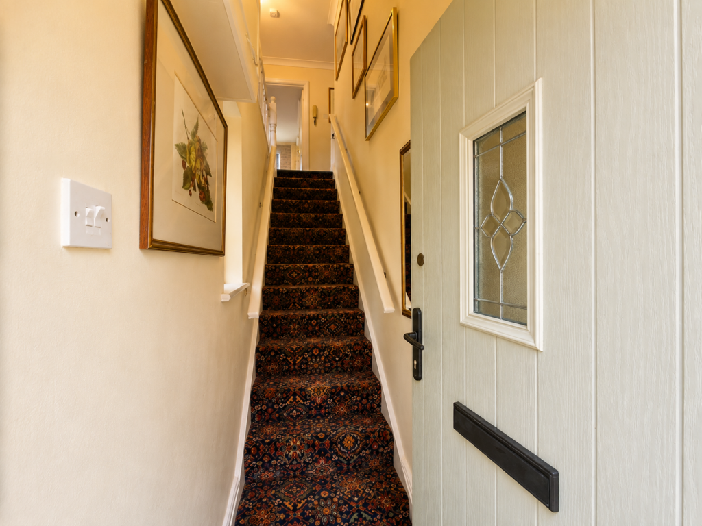 Buxton Road West, Disley, Stockport, SK12 2LY photo 2
