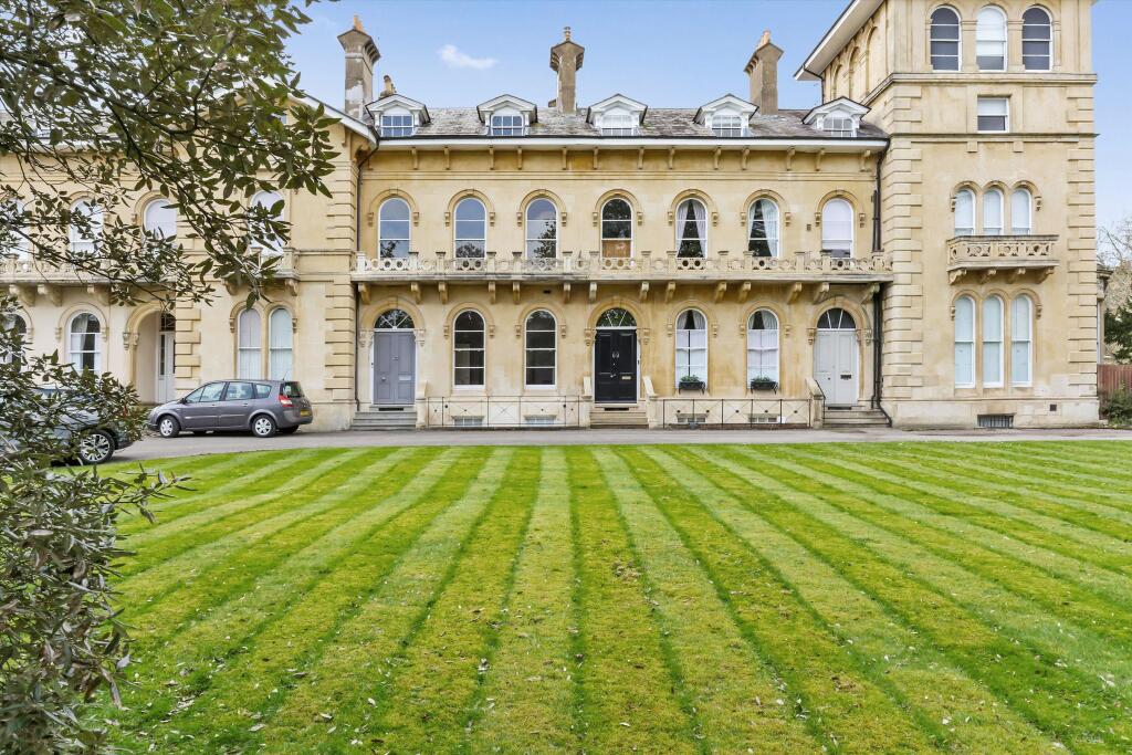 Main image of property: Lypiatt Terrace, Cheltenham, Gloucestershire, GL50