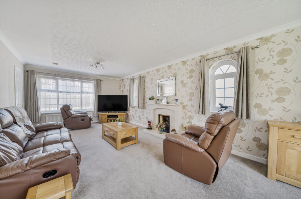 House in Exeter, Newtown - View 2