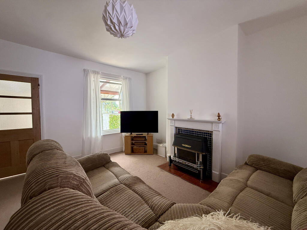 Camden Road, Bridgwater, Somerset photo 2