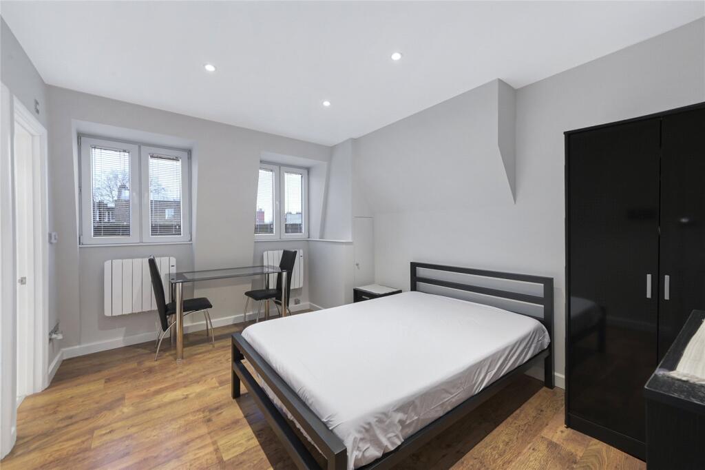 Main image of property: Warwick Road, 
Earls Court, SW5