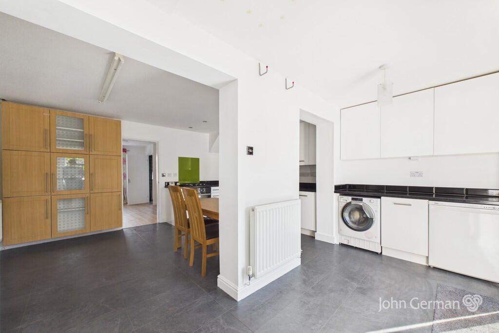 House in Derbyshire Dales, Ashbourne - View 5