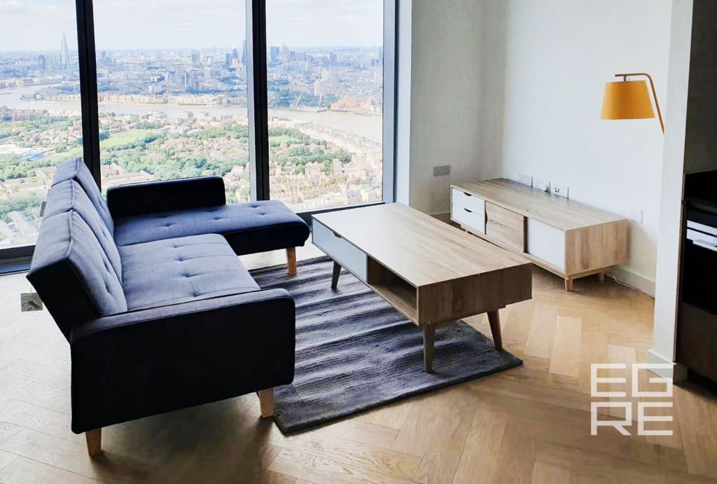 Main image of property: Landmark Pinnacle, 10 Marsh Wall, Isle Of Dogs, London, E14