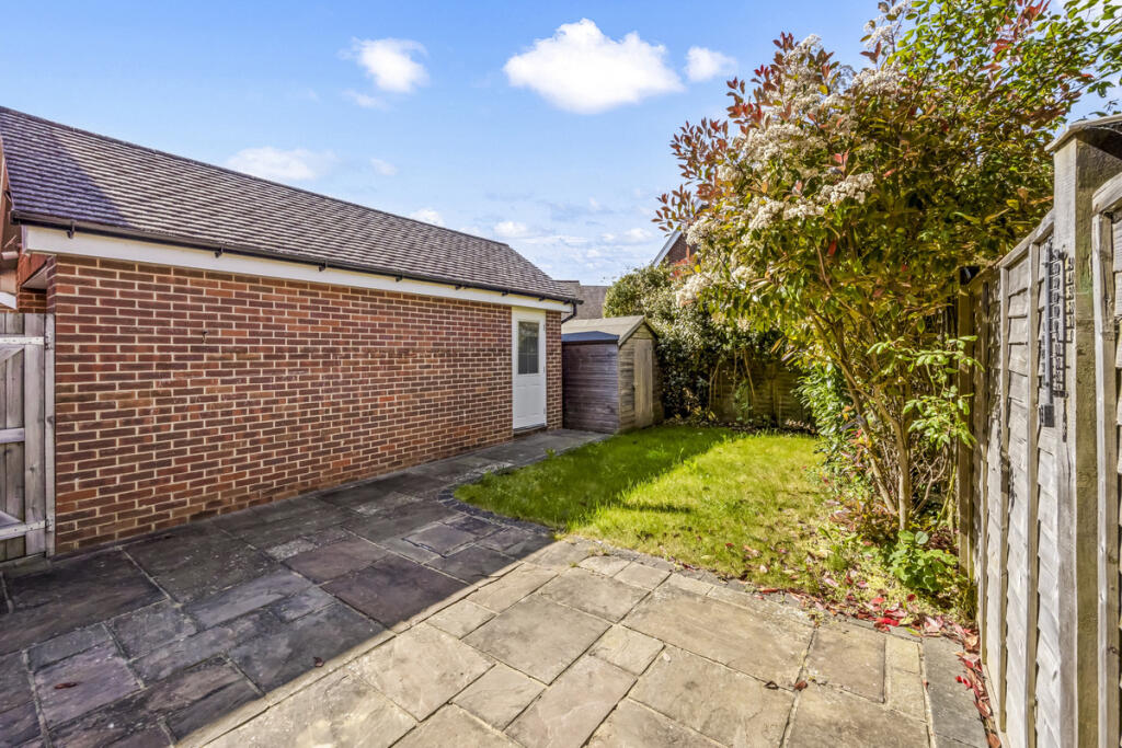 Tulip Tree Road, Worthing, BN13 photo 5
