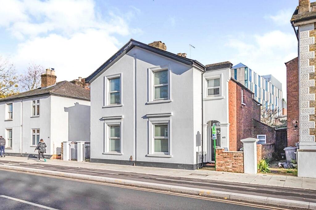 Main image of property: Penrhyn Road, Kingston Upon Thames, Surrey, KT1