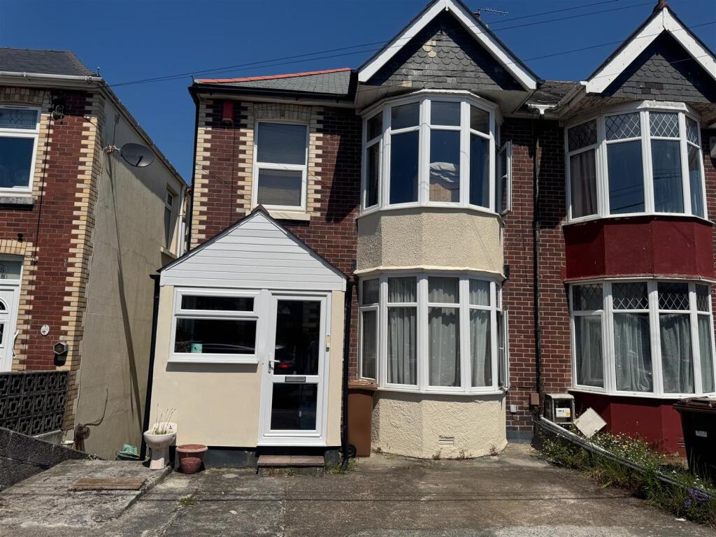 Main image of property: Lipson, Plymouth