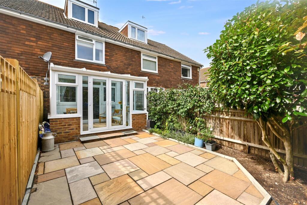 House in Eastbourne, East Sussex - View 4