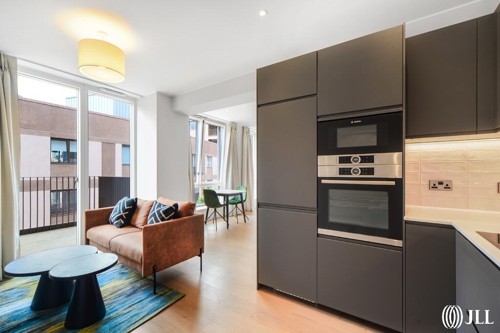 Apartment in London - View 2
