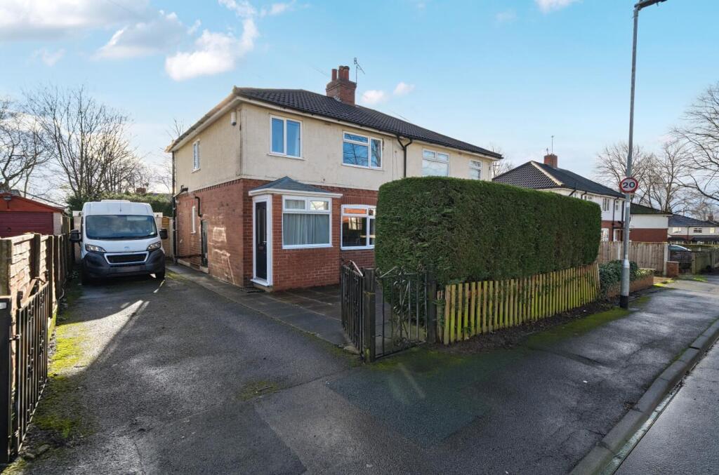 Main image of property: Broadgate Walk, Horsforth, Leeds