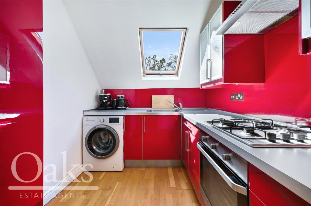 Apartment in London - More