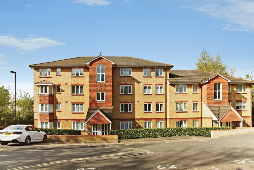 Apartment in London - View 3