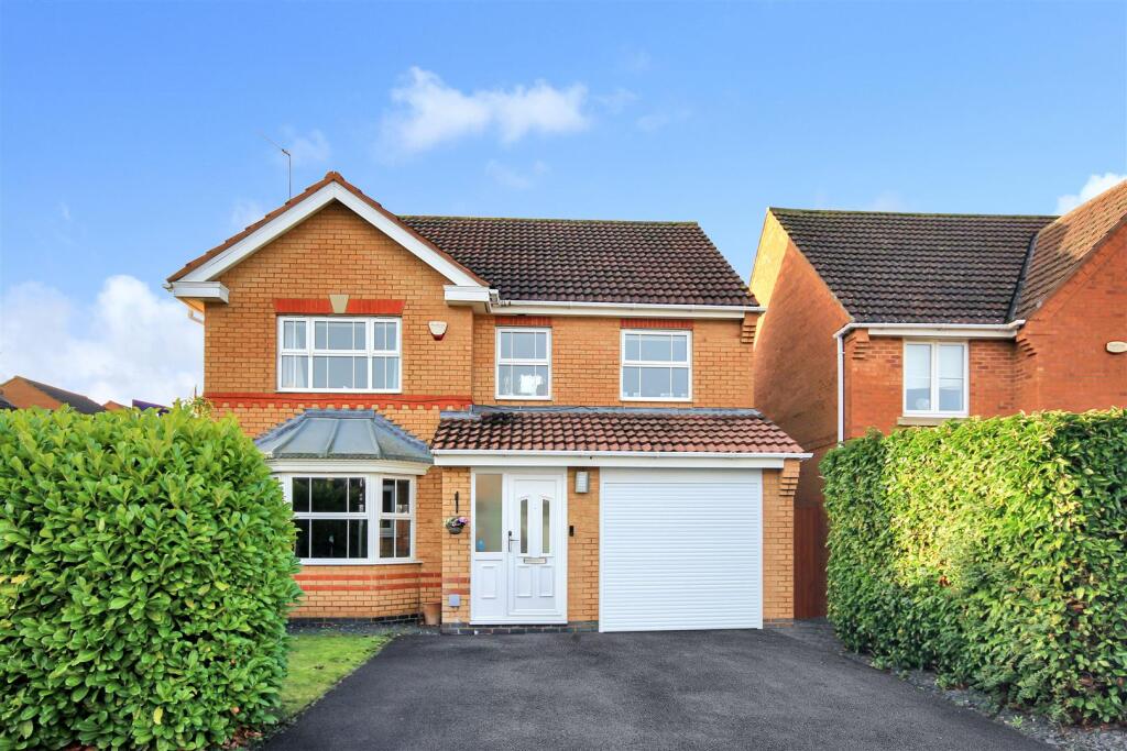 Main image of property: Charlbury Close, Wellingborough