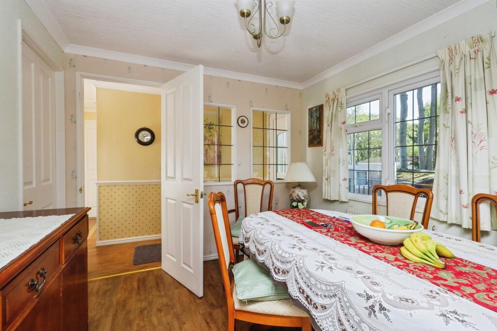 House in Brighton - More