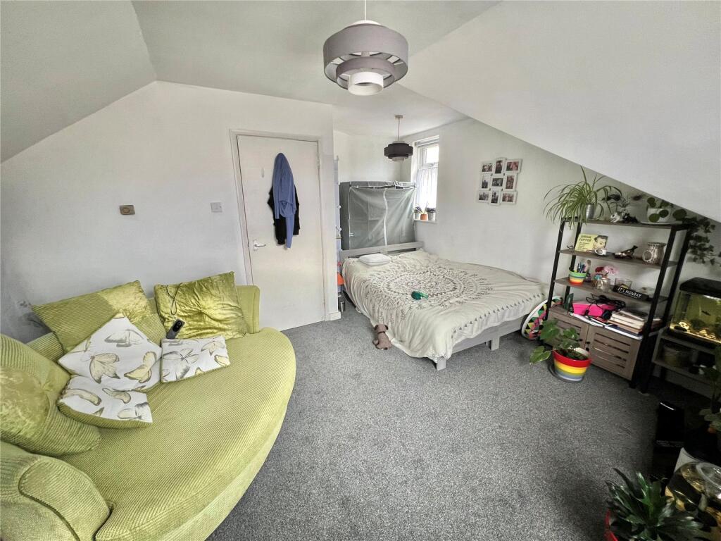 Apartment in London - View 4