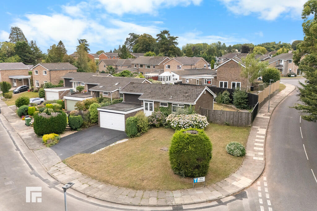 Main image of property: Bryn Castell, Radyr, Cardiff