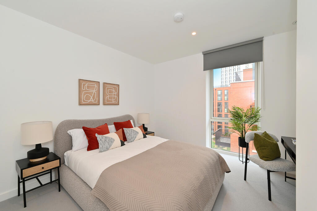 Apartment in London - View 5